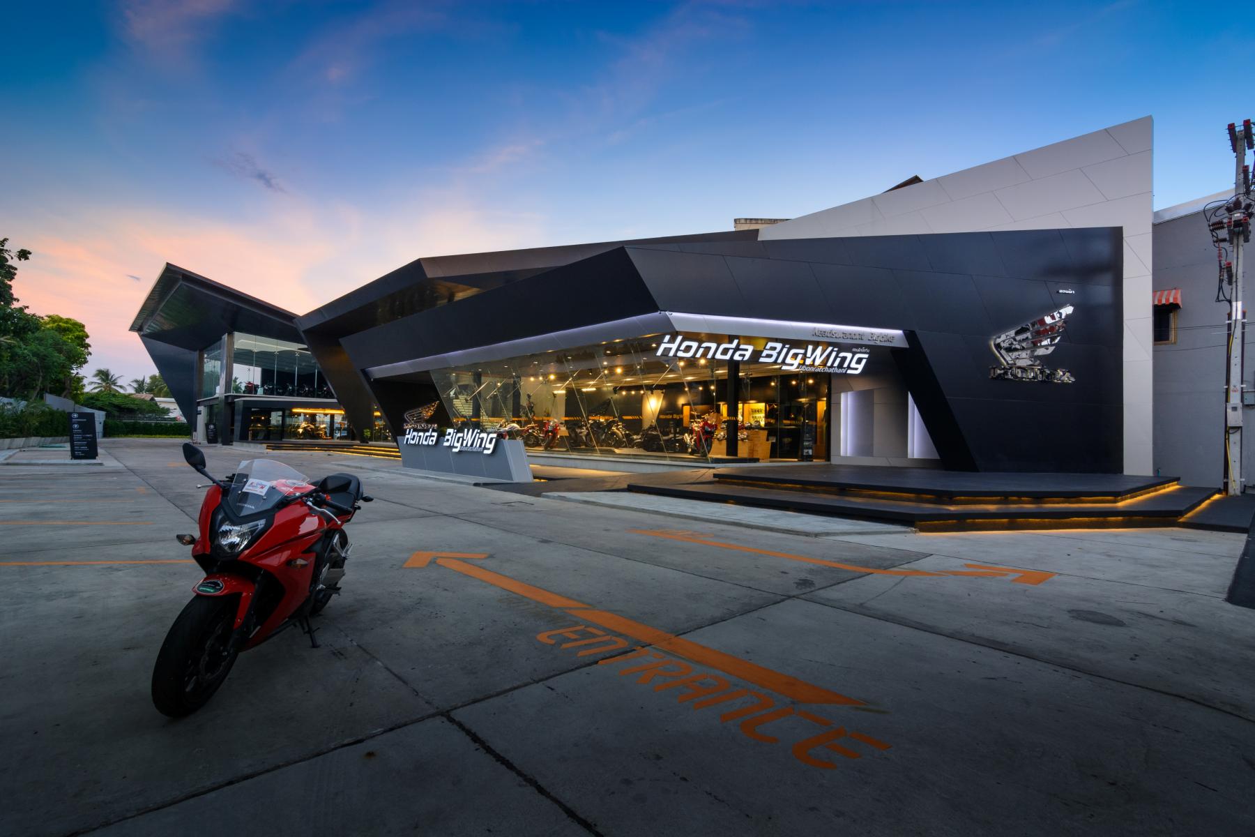 Showroom Honda Bigwing Ubon @ Ubonratchathani
