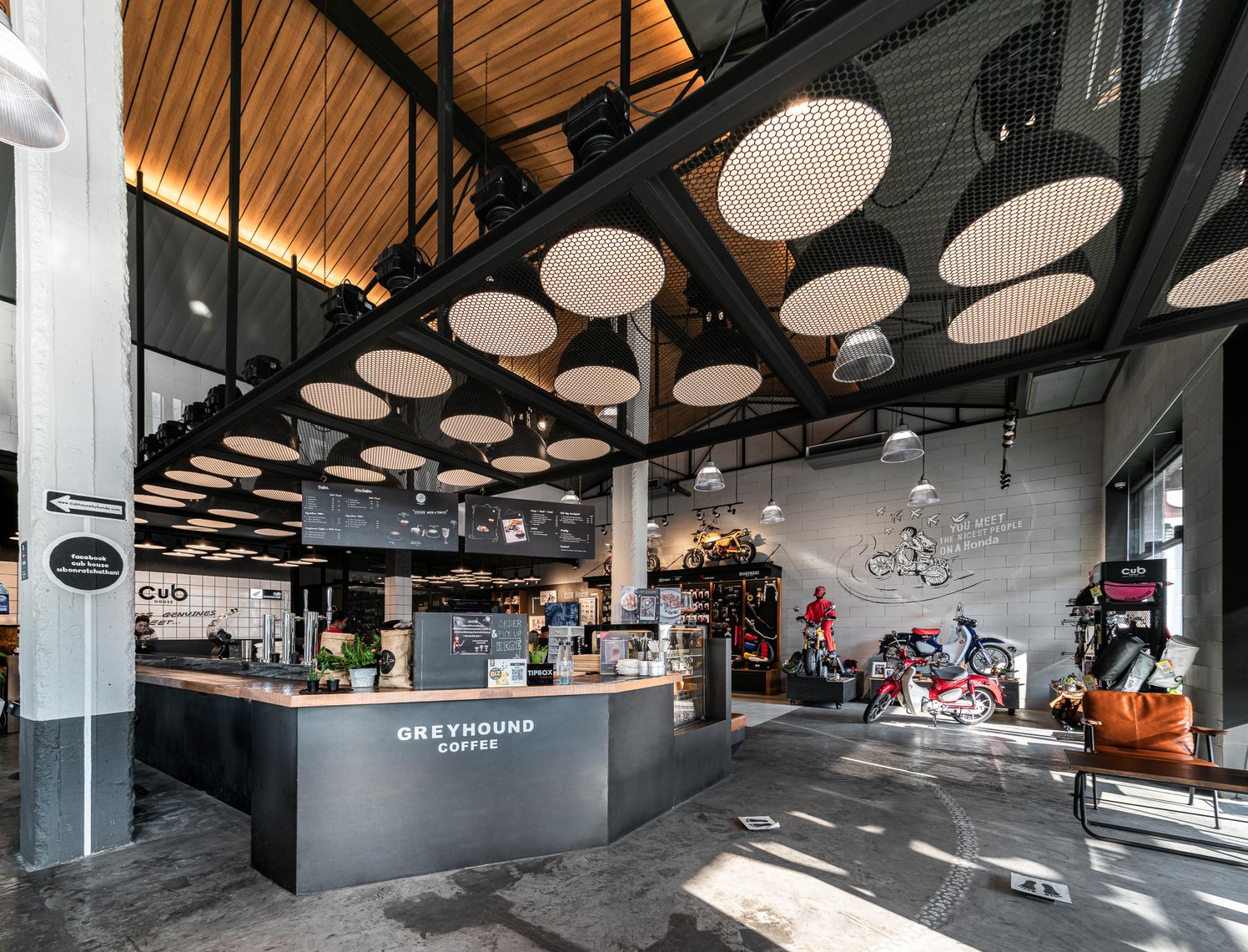 สุธี สถาปนิก 7